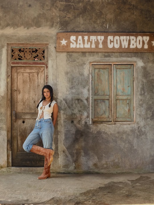 Horse standing in the stable photoshoot setting